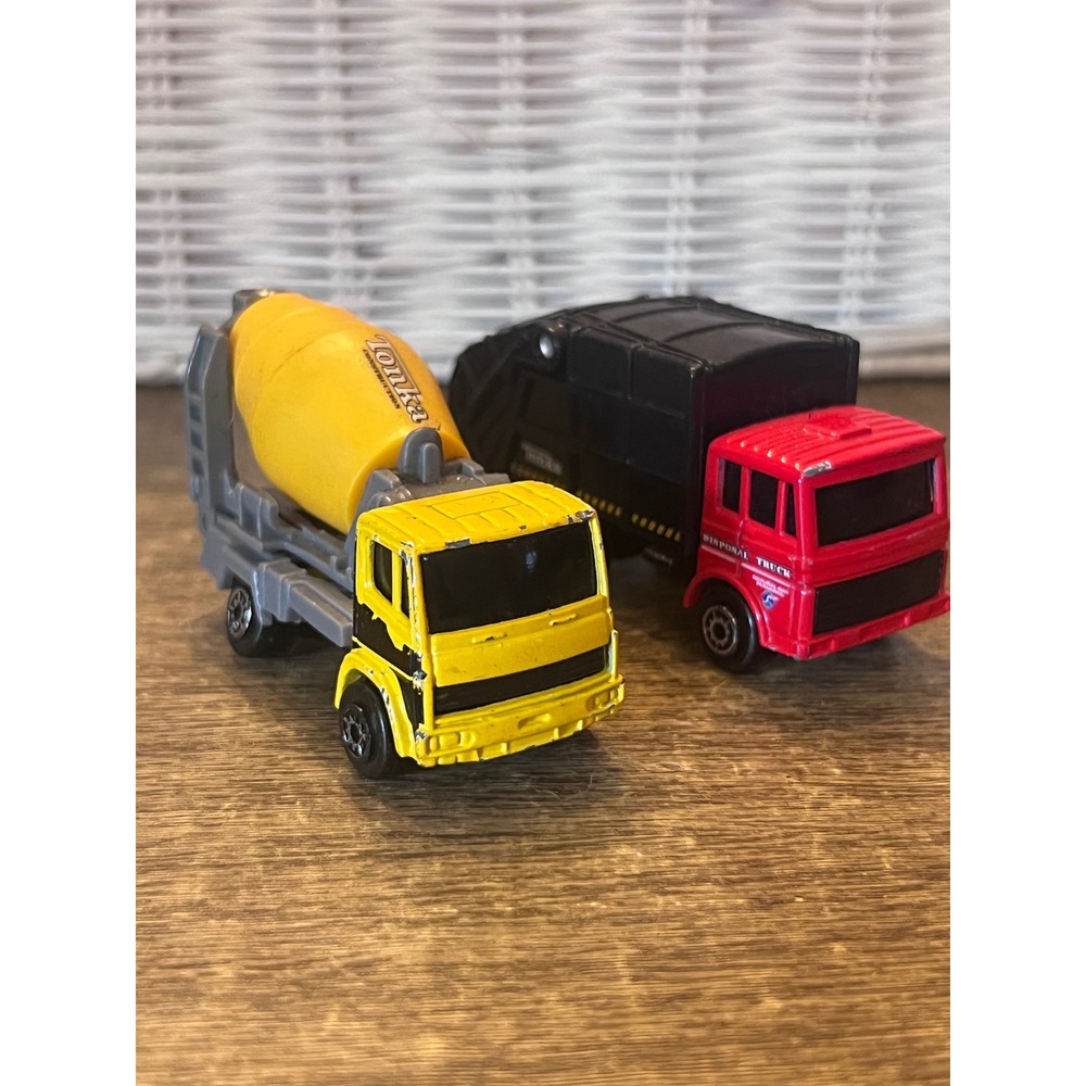 Maisto Tonka Yellow Mixer Truck And Red/Black Garbage Truck Lot Loose Diecast